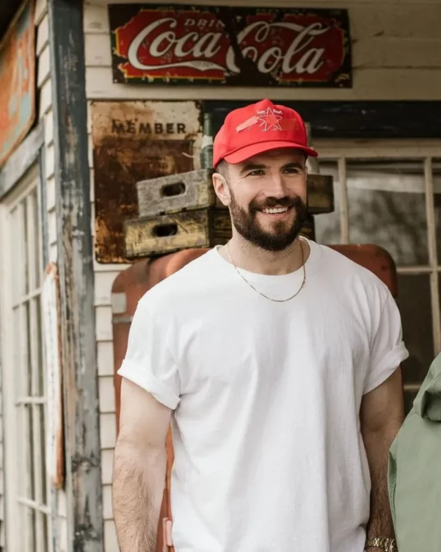 1731076668 909 Sam Hunt measurements bio height weight shoe size.webp