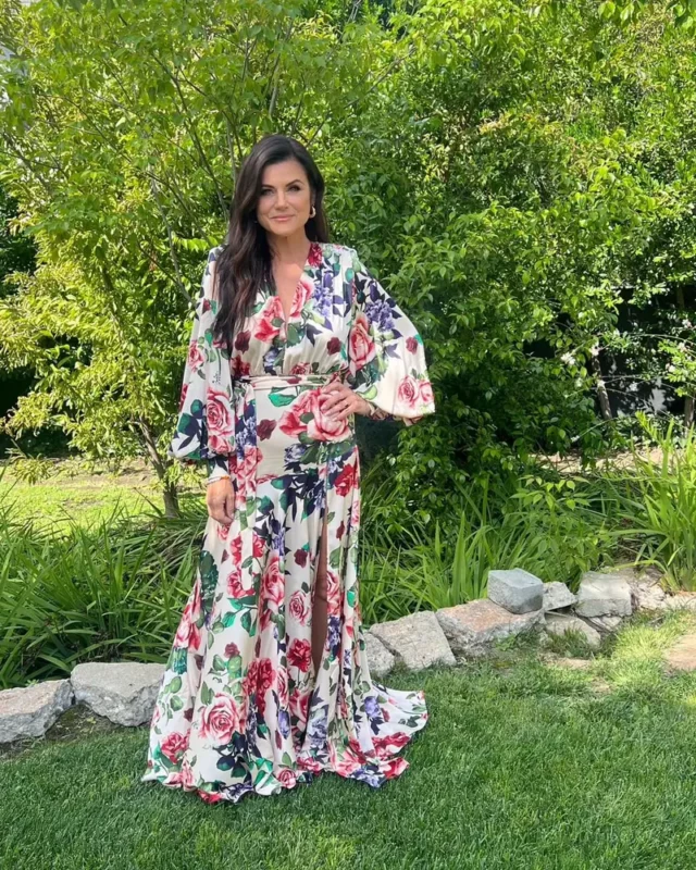 1731090616 687 Tiffani Thiessen measurements bio heightweight shoe and bra size.webp