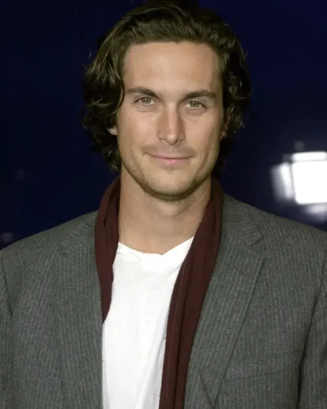 1731323091 913 Oliver Hudson measurements bio heightweight shoe size.webp