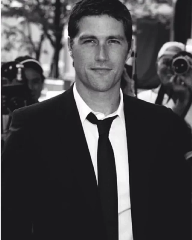 1731447503 550 Matthew Fox measurements bio height weight shoe size.webp