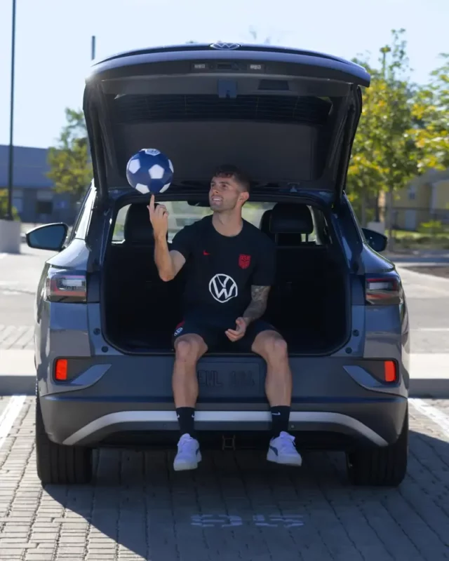 1731489506 478 Christian Pulisic measurements bio heightweight shoe size.webp