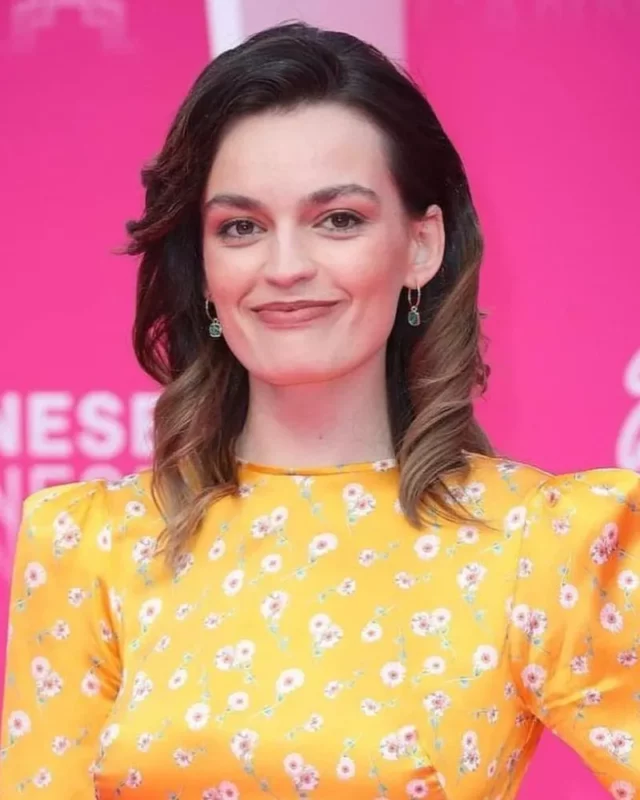 1731530555 792 Emma Mackey measurements bio height weight shoe and bra size.webp