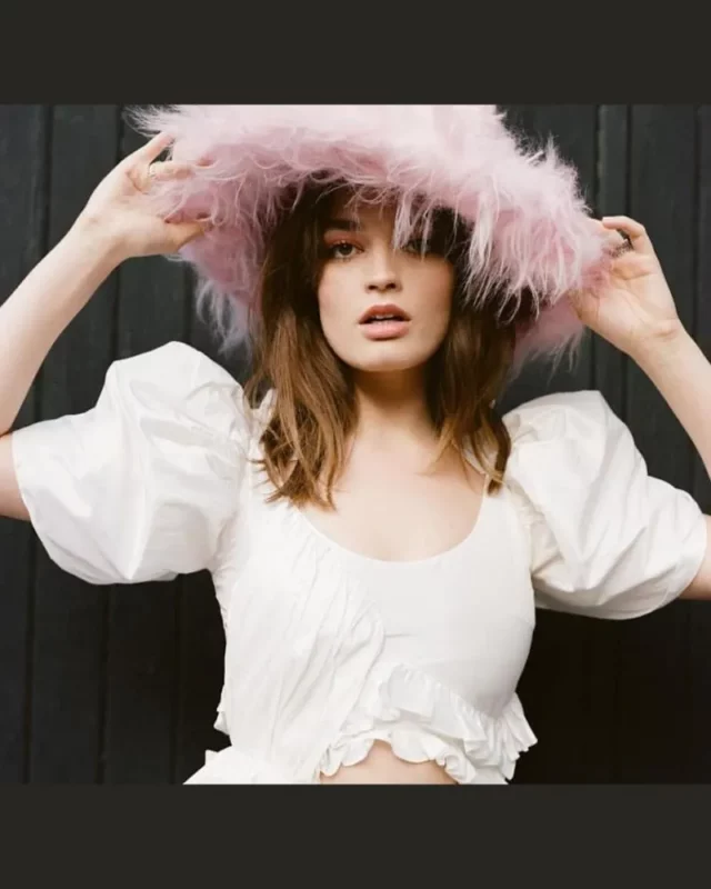 1731530555 824 Emma Mackey measurements bio height weight shoe and bra size.webp