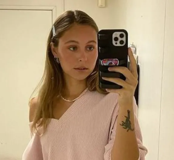Stella Barey Age