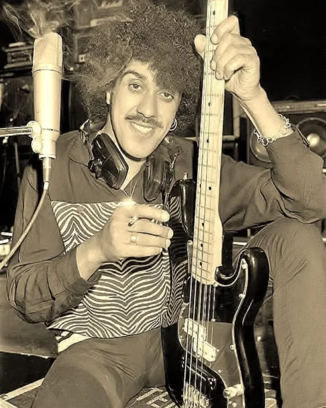 1731554645 136 Phil Lynott measurements bio height weight shoe size.webp