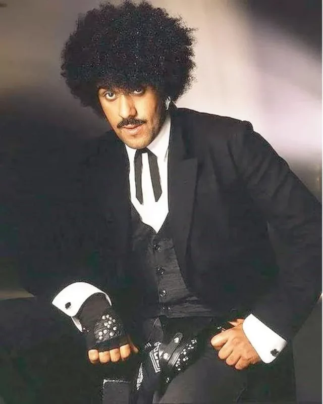 1731554646 420 Phil Lynott measurements bio height weight shoe size.webp