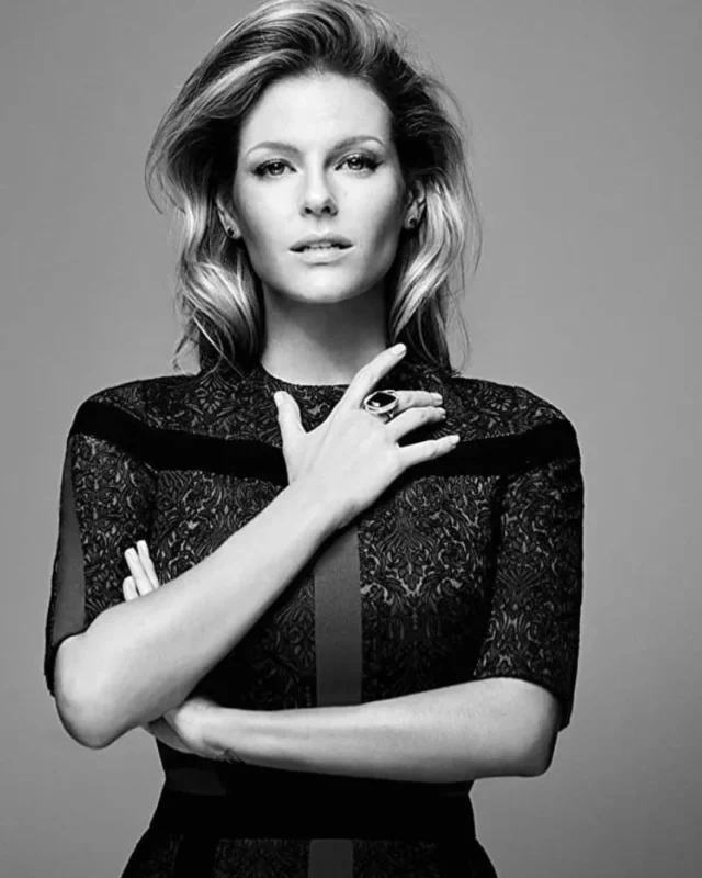 1731555124 371 Chelsey Crisp measurements bio height weight shoe and bra size.webp