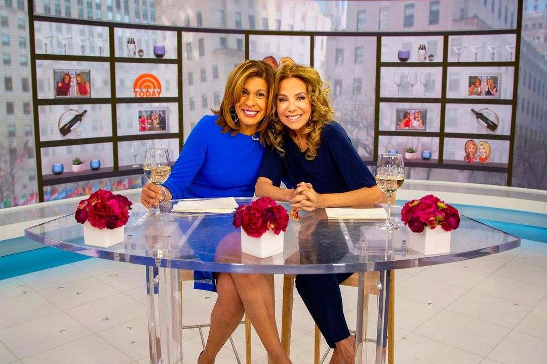 Kathie Lee Gifford measurements, bio, height, weight, shoe, and bra size 7 1731602885 911 Kathie Lee Gifford measurements bio height weight shoe and bra