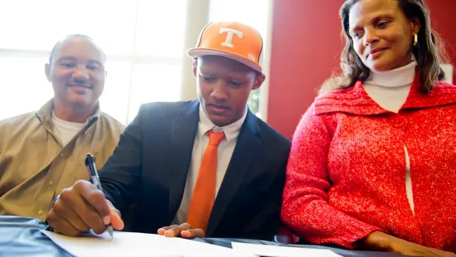 joshua dobbs ethnicity