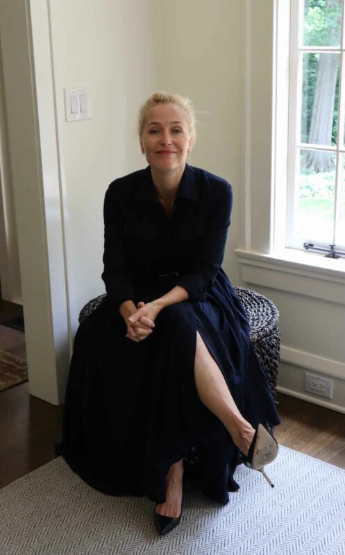 1731604969 174 Gillian Anderson measurements bio height weight shoe and bra size