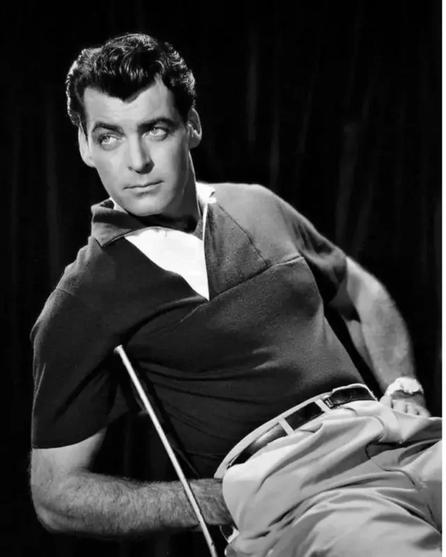 1731615614 521 Rory Calhoun Measurements bio height weight shoe size.webp