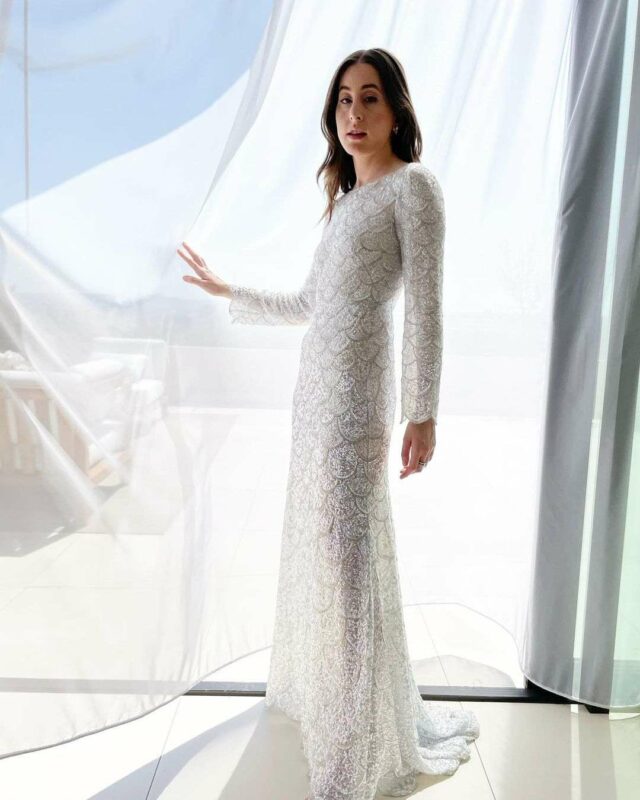 1731620166 617 Alana Haim measurements bio height weight shoe and bra size