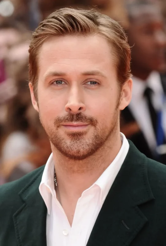 1731622565 245 Ryan Gosling measurements bio heightweight shoe size.webp