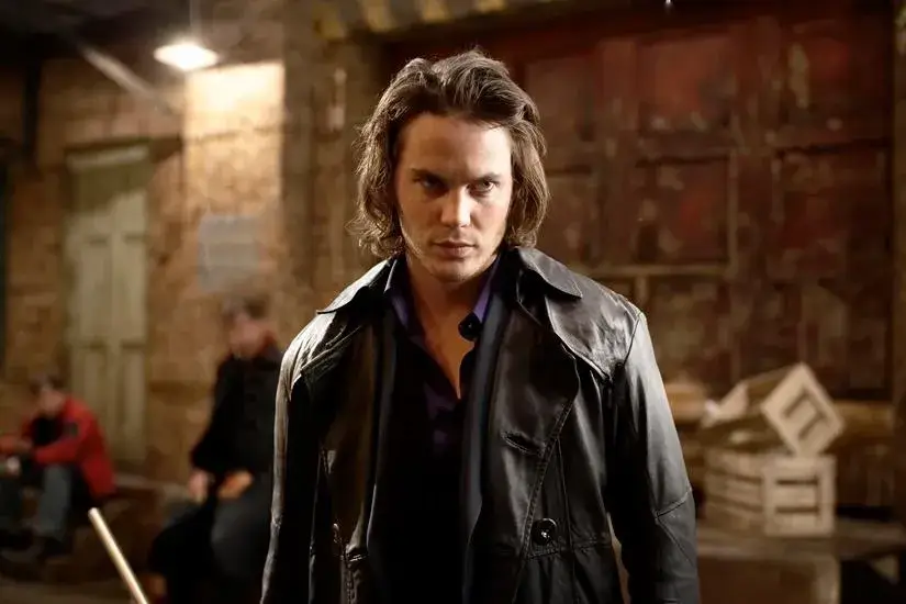 1731624486 474 Taylor Kitsch measurements bio height weight shoe size.webp