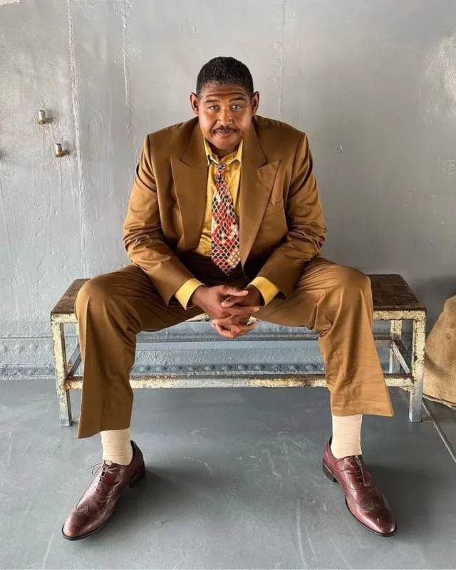 1731647967 296 Omar Benson Miller measurements bio height weight shoe size.webp