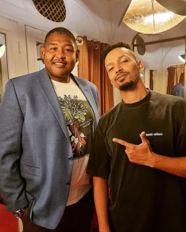 1731647968 24 Omar Benson Miller measurements bio height weight shoe size.webp