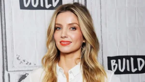 Annabelle Wallis.webp
