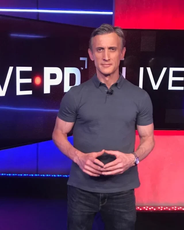 Dan Abrams measurements bio height weight shoe size.webp