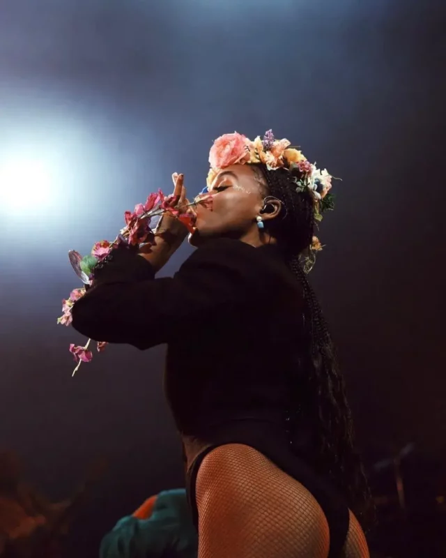 Janelle Monae measurements bio heightweight shoe and bra size.webp