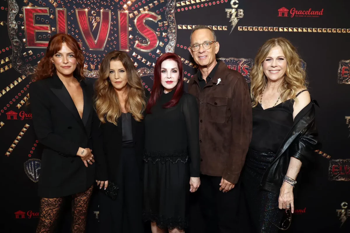 Lisa Marie Presley measurements bio heightweight shoe and bra size.webp