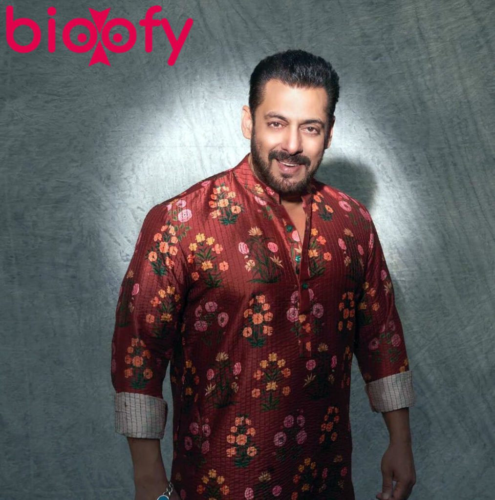 Salman Khanpic 1013x1024 1
