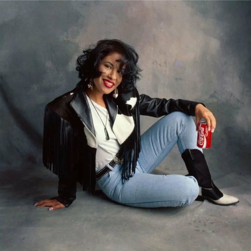Selena Quintanilla measurements bio height weight shoe and bra size