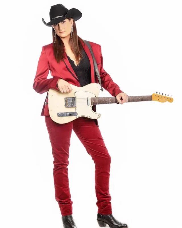 Terri Clark measurements bio height weight shoe and bra size.webp