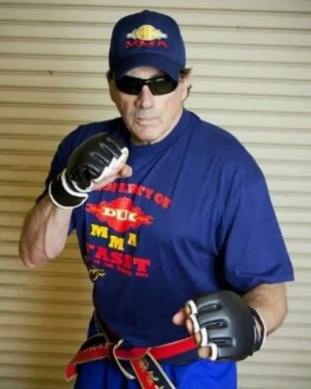 Frank Dux Measurements, bio, height, weight, shoe size 7 1736411688 90 Frank Dux Measurements bio height weight shoe size.webp