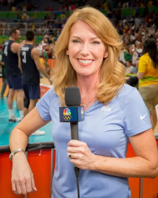 1736418064 284 Heather Cox Measurements bio height weight shoe and bra size.webp