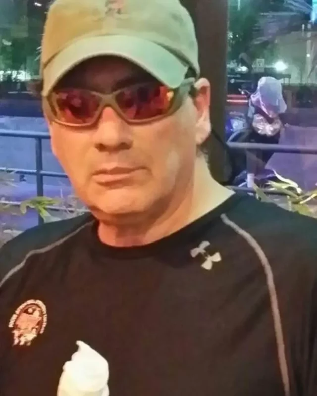 Frank Dux Measurements, bio, height, weight, shoe size 1 Frank Dux Measurements bio height weight shoe size.webp
